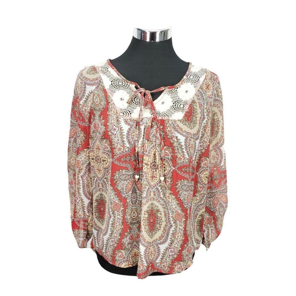Umgee Paisley Red abstract paisley lace detail keyhole small Blouse